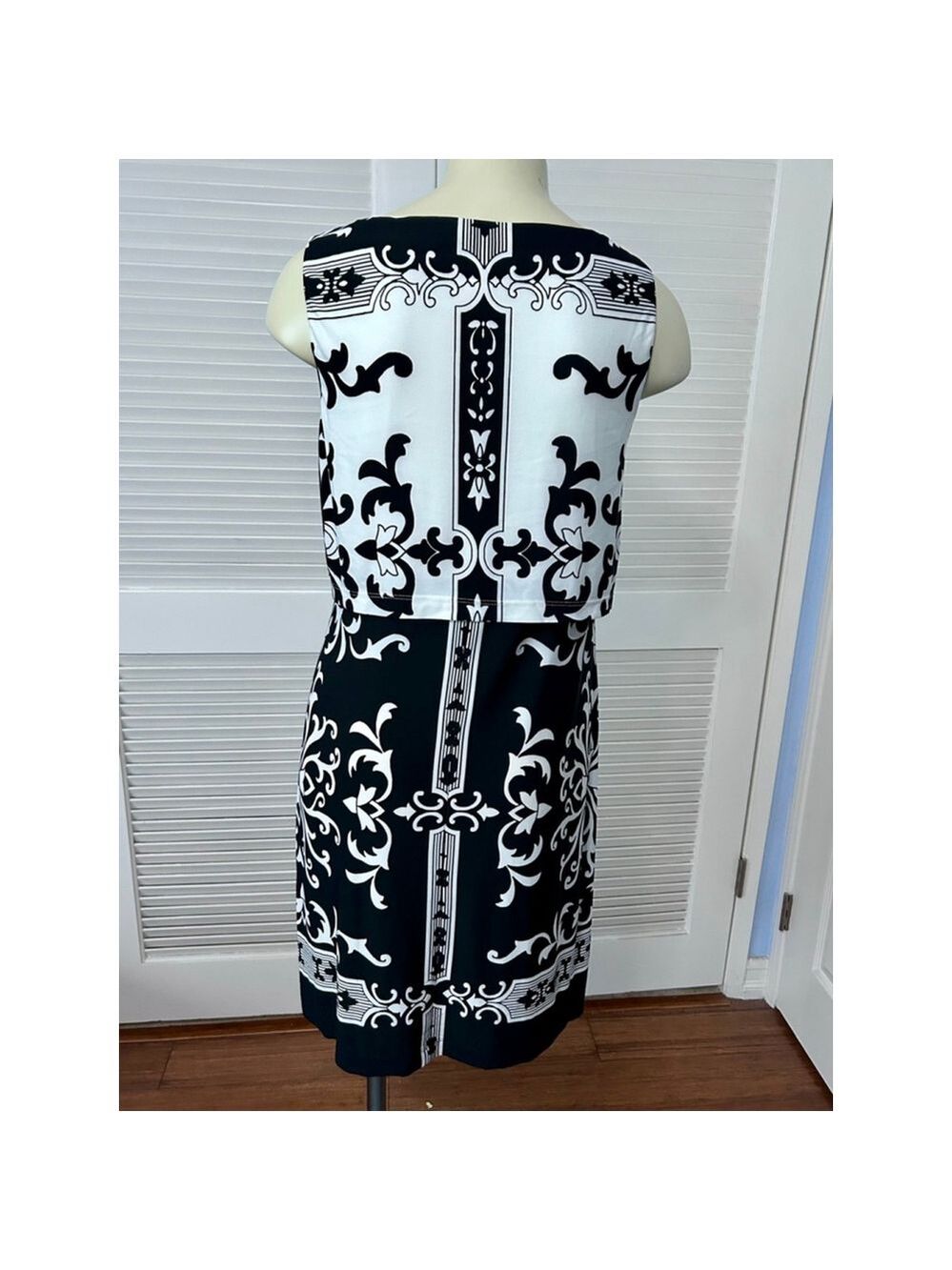 Donna Morgan Black White Damask Scroll Sheath Dress Size 8 - Picture 6 of 10